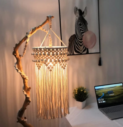 Non-woven woven lampshade